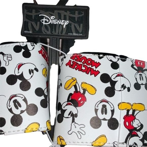GroundUp Men\'s Mickey Mouse Slides Size 13/14 main image 4
